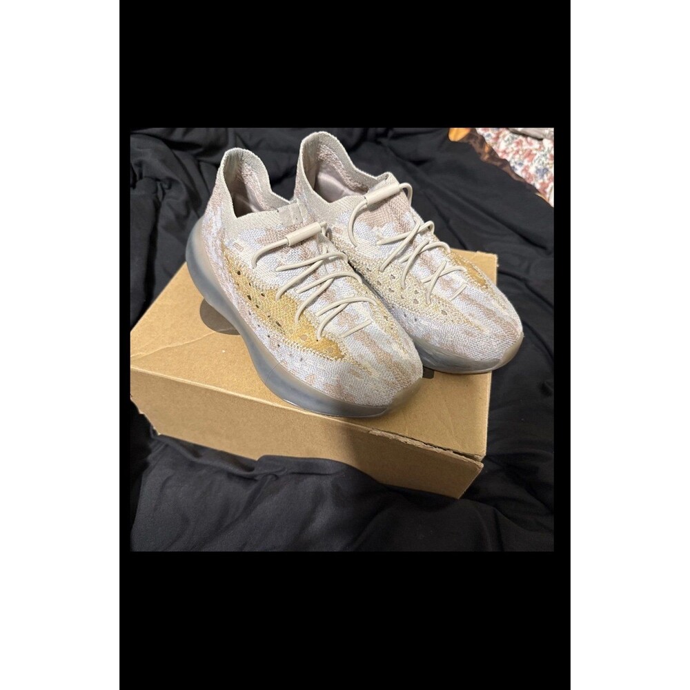 Yeezy Boost 380 Pepper - Size 2.5 Kids